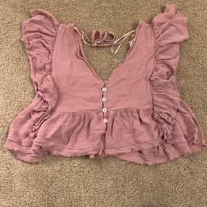 Super cute, cropped top